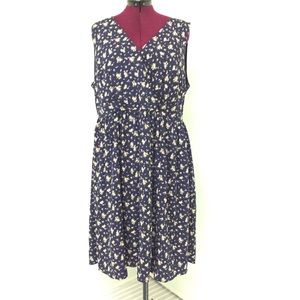2XLMODCLOTH Blue Floral Sleeveless V Neck Dress